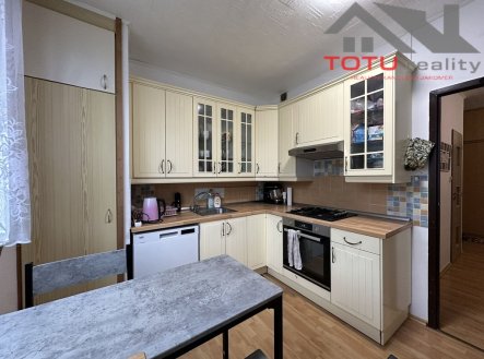 Pronájem bytu, 3+1, 72 m²