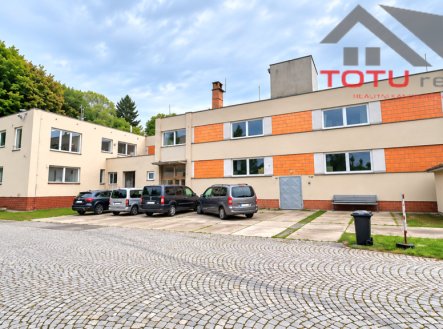 Prodej obchodní prostory, 1 058 m²