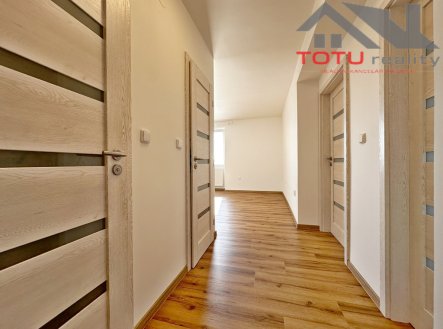 Pronájem bytu, 3+kk, 78 m²