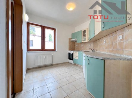 Pronájem bytu, 3+1, 69 m²
