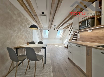 Pronájem bytu, 3+kk, 66 m²