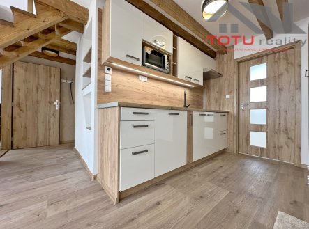Pronájem bytu, 3+kk, 66 m²