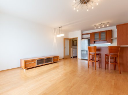 Pronájem bytu, 2+kk, 64 m² obrázek