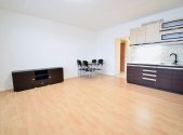Pronájem bytu, 4+kk, 76 m²