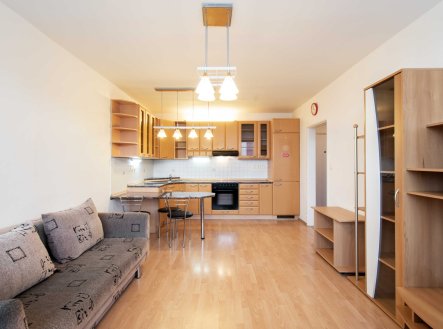 Pronájem bytu, 2+kk, 37 m²