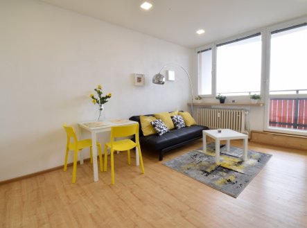 Pronájem bytu, 2+kk, 37 m²