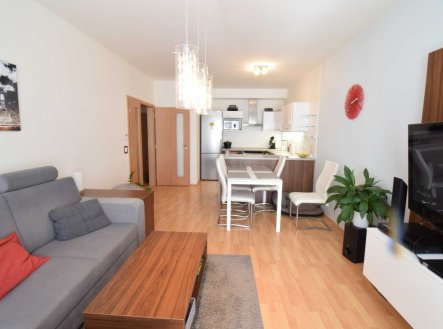 Pronájem bytu, 2+kk, 53 m²