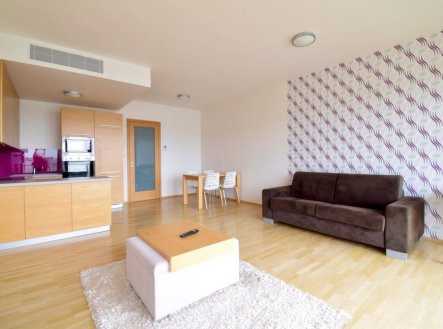 Pronájem bytu, 1+kk, 50 m² obrázek