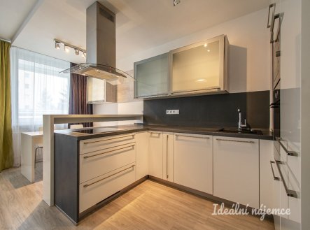 Pronájem bytu, 3+kk, 74 m²