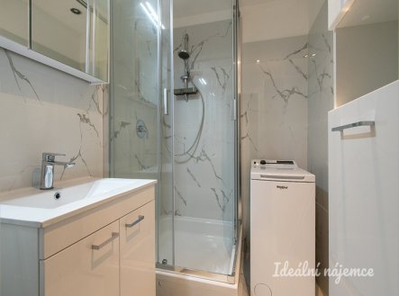 Pronájem bytu, 3+kk, 74 m²