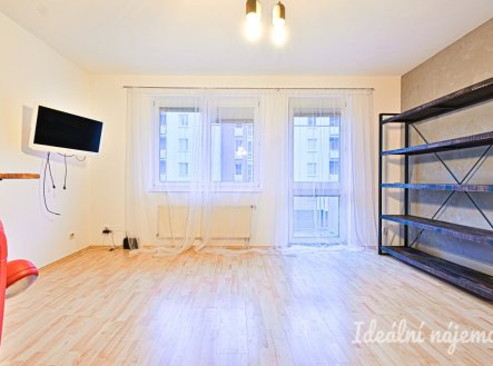 Pronájem bytu, 1+kk, 34 m²