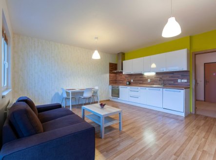 Pronájem bytu, 2+kk, 61 m²