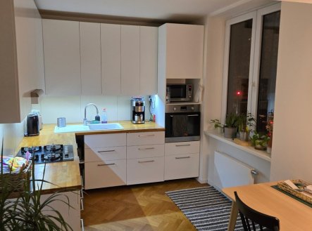 Pronájem bytu, 2+kk, 58 m²