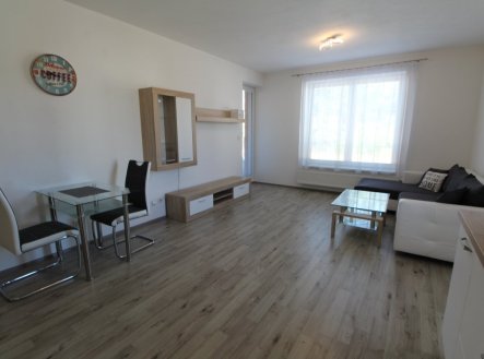 Pronájem bytu, 2+kk, 53 m²