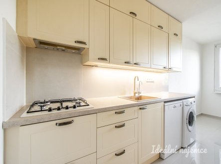 Pronájem bytu, 3+kk, 79 m²