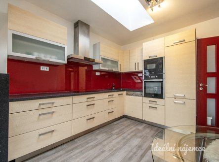 Pronájem bytu, 3+kk, 78 m²