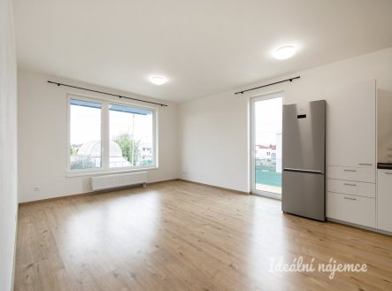 Pronájem bytu, 2+kk, 62 m²