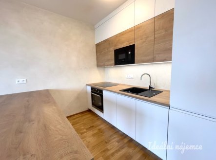 Pronájem bytu, 2+kk, 57 m²