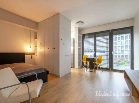 Pronájem bytu, 1+kk, 35 m² obrázek