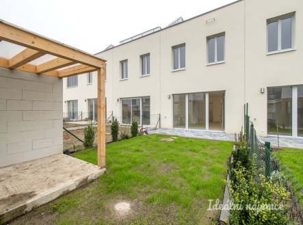 Pronájem bytu, 4+kk, 107 m²
