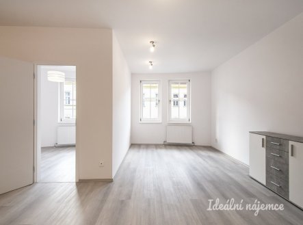 Pronájem bytu, 2+kk, 45 m²