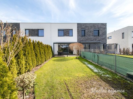 Pronájem bytu, 4+kk, 201 m²