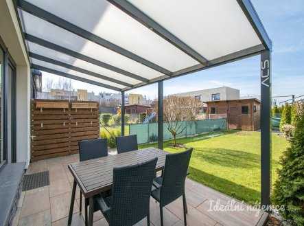 Pronájem bytu, 4+kk, 201 m²