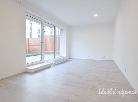 Pronájem bytu, 1+kk, 29 m²