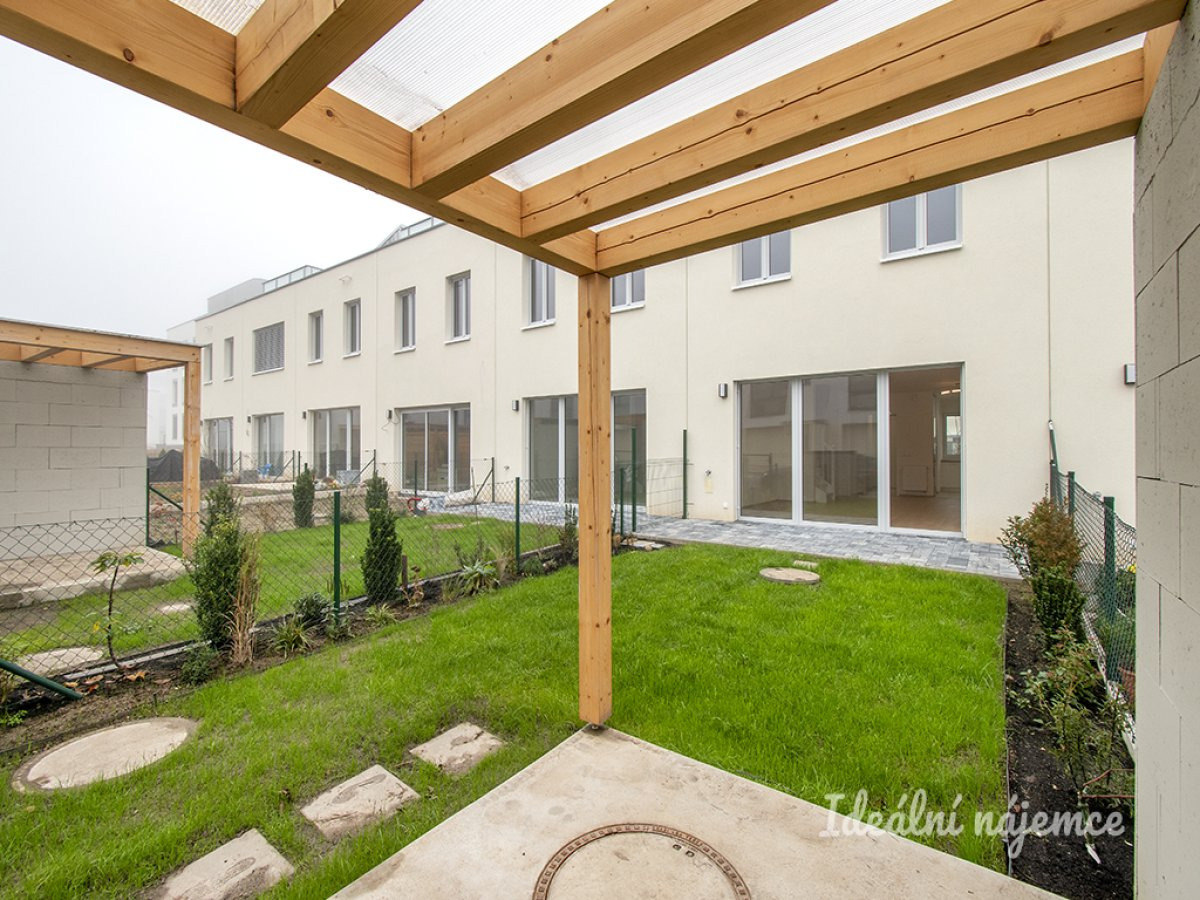 Pronájem bytu 4+kk, U Spojů, Ďáblice, 39 000 Kč/měs, 107 m2