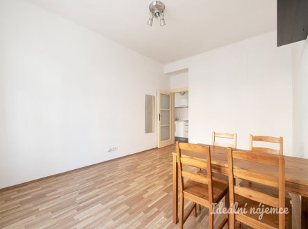 Pronájem bytu, 2+1, 56 m²