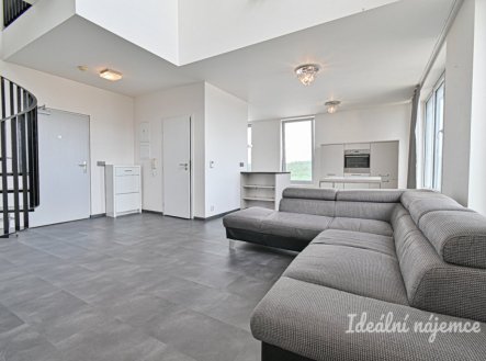 Pronájem bytu, 2+kk, 76 m²
