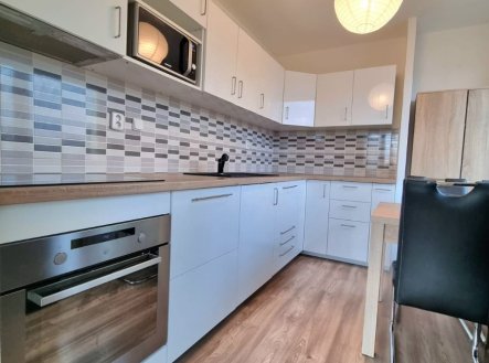 Pronájem bytu, 2+1, 55 m²