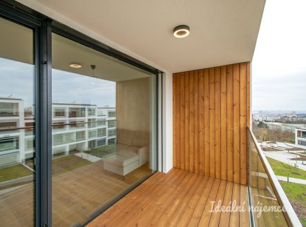 Pronájem bytu, 2+kk, 42 m²