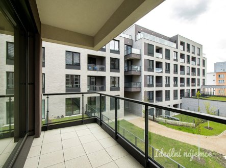 Pronájem bytu, 4+kk, 101 m²