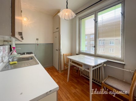 Pronájem bytu, 2+1, 60 m²