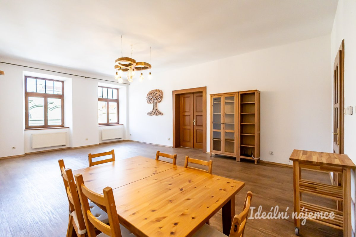 Pronájem bytu 2+1, Krajinská, České Budějovice 1, 92 m2