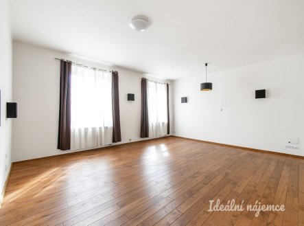 Pronájem bytu, 1+kk, 47 m² obrázek