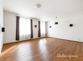 Pronájem bytu, 1+kk, 47 m²