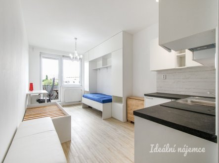 Pronájem bytu, 1+kk, 27 m²