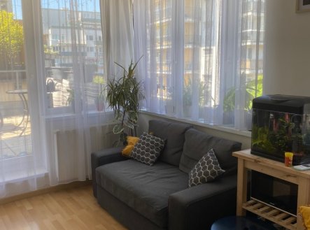 Pronájem bytu, 3+kk, 62 m²