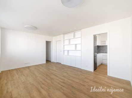 Pronájem bytu, 3+1, 68 m²
