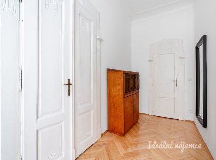 Pronájem bytu, 5+kk, 110 m²