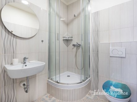 Pronájem bytu, 5+kk, 110 m²