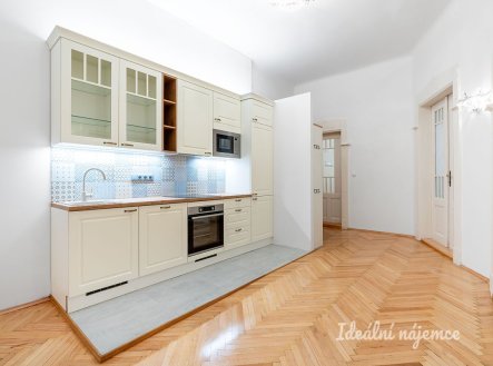 Pronájem bytu, 4+1, 110 m²