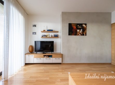 Pronájem bytu, 2+kk, 59 m²