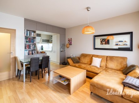 Pronájem bytu, 2+kk, 59 m²