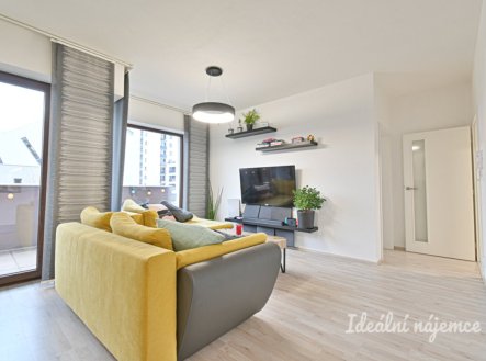 Pronájem bytu, 2+kk, 61 m²