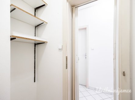 Pronájem bytu, 2+kk, 68 m²