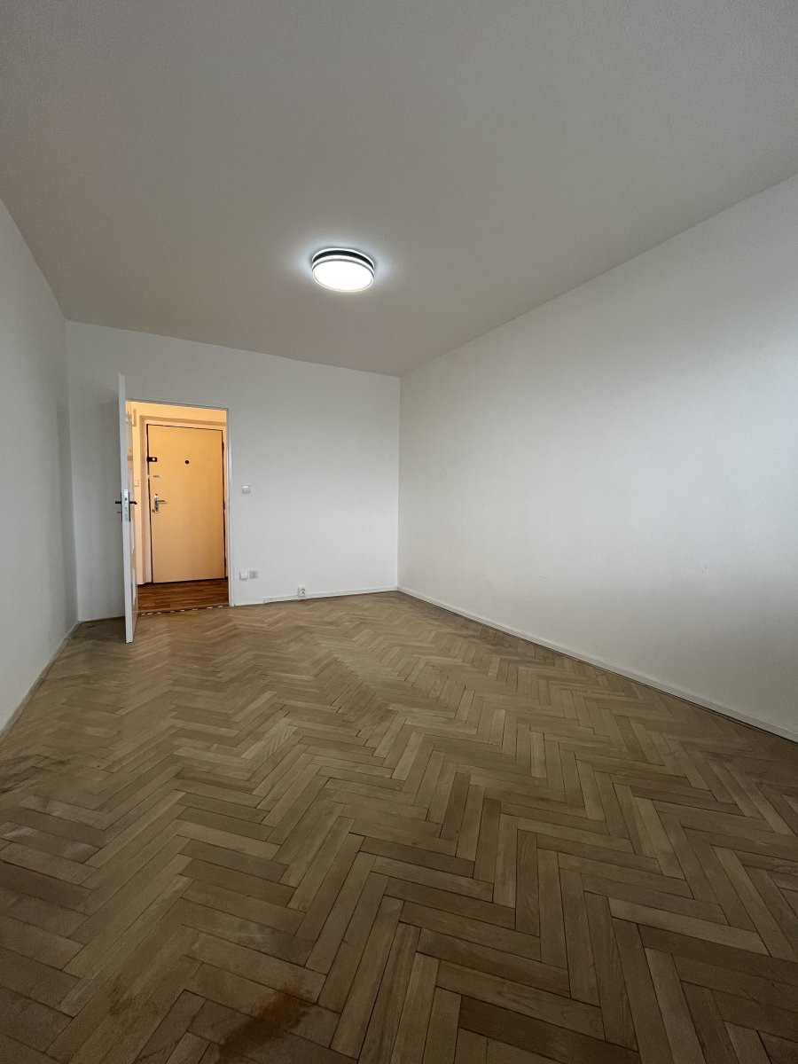 Pronájem bytu 2+1, Francouzská, Poruba, 12500 Kč/měs, 55 m2