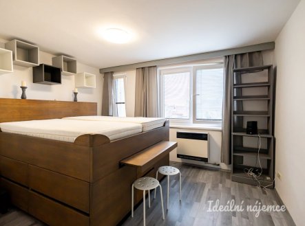 Pronájem bytu, 1+kk, 27 m² obrázek